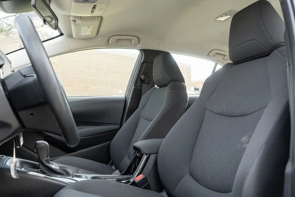 Toyota Corolla *  *    *   *  | Mobile.bg   7