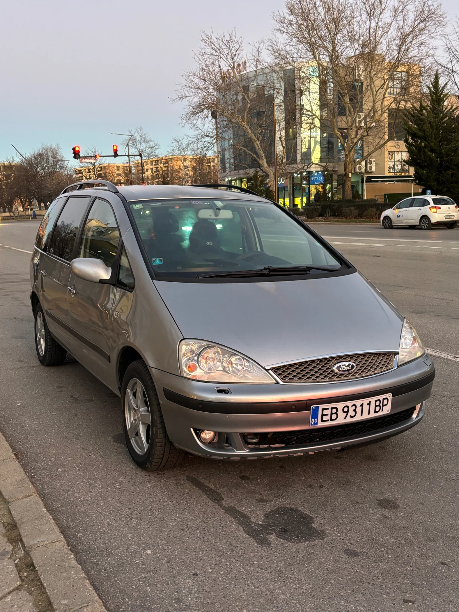 Ford Galaxy  - изображение 5