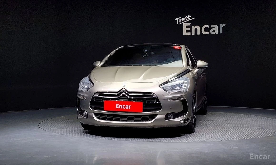 DS DS 5  - изображение 3