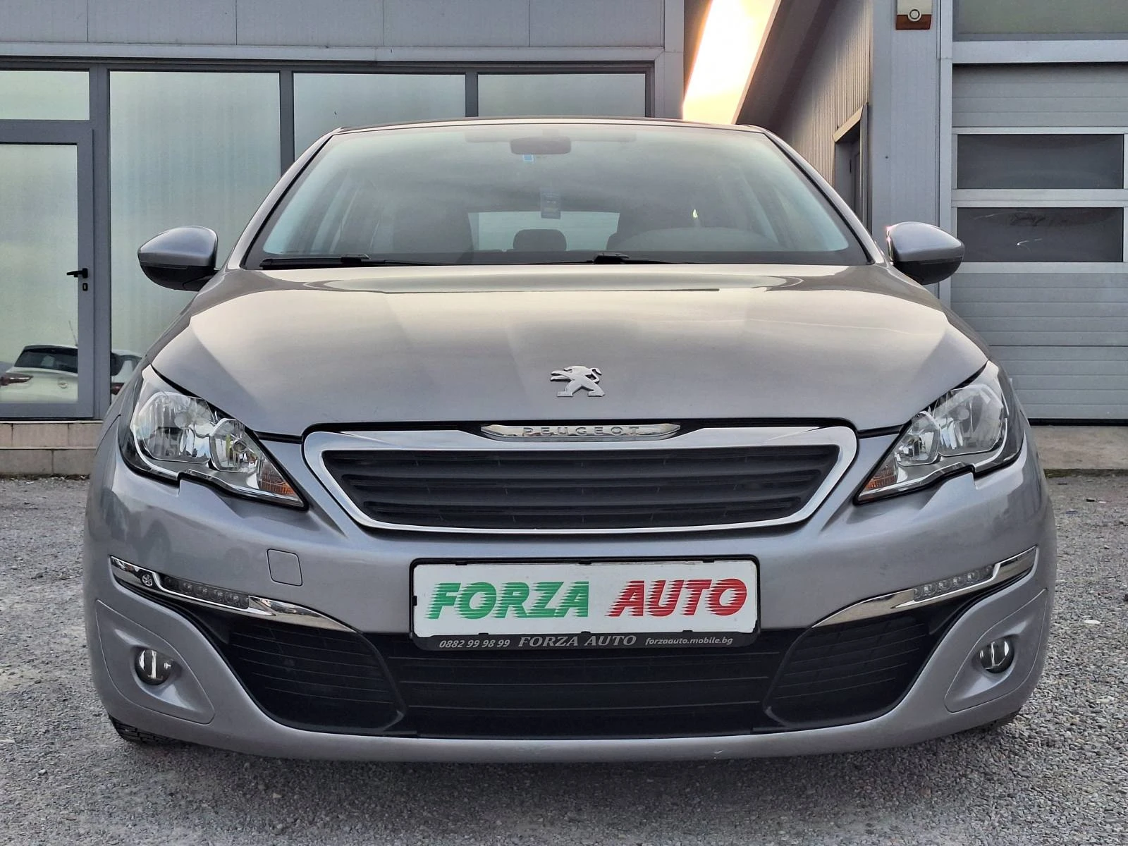 Peugeot 308 1.6HDI-92кс-2015г, снимка 8 - Автомобили и джипове - 53728248
