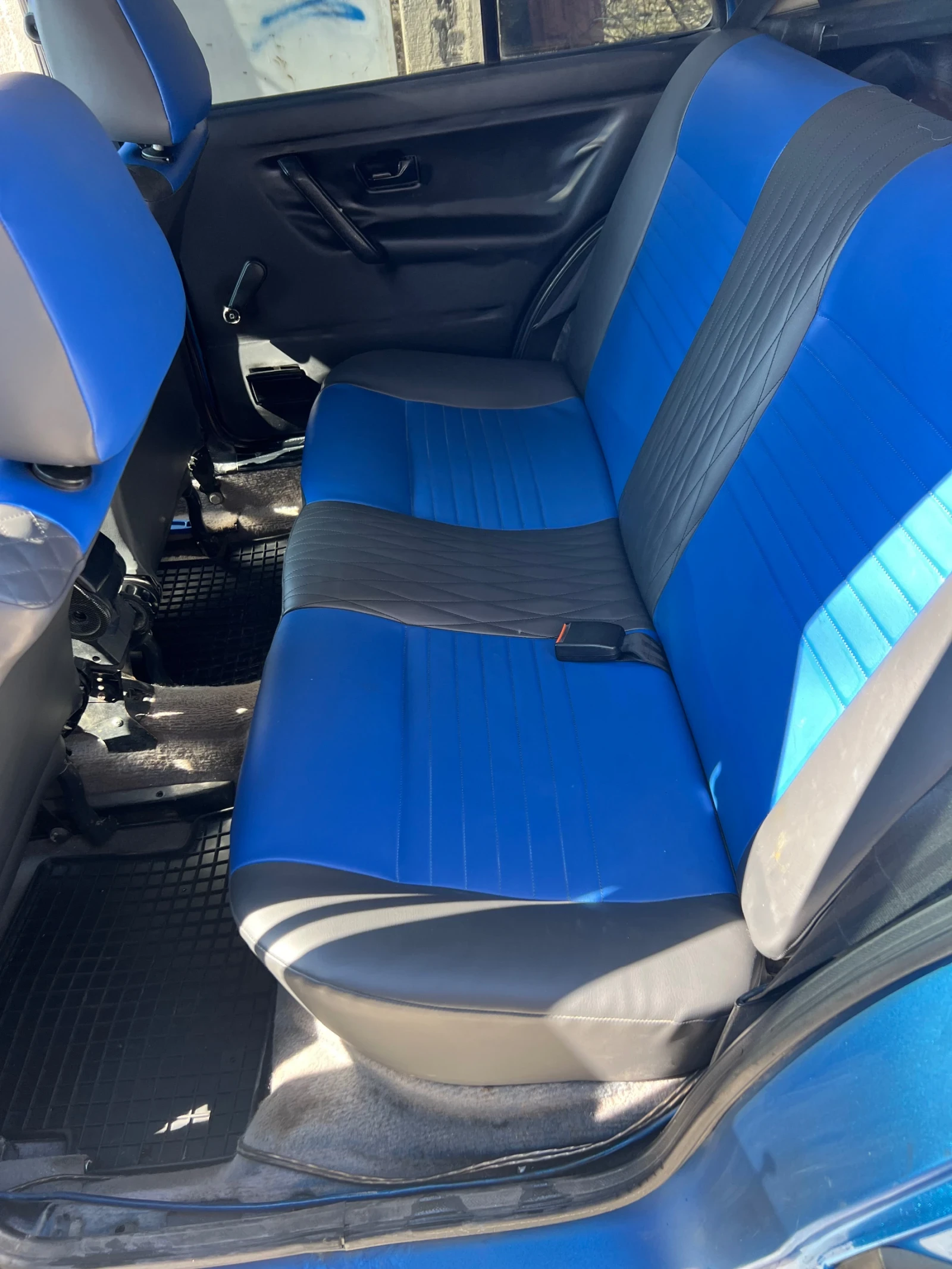 VW Golf Топ, снимка 8 - Автомобили и джипове - 53734388