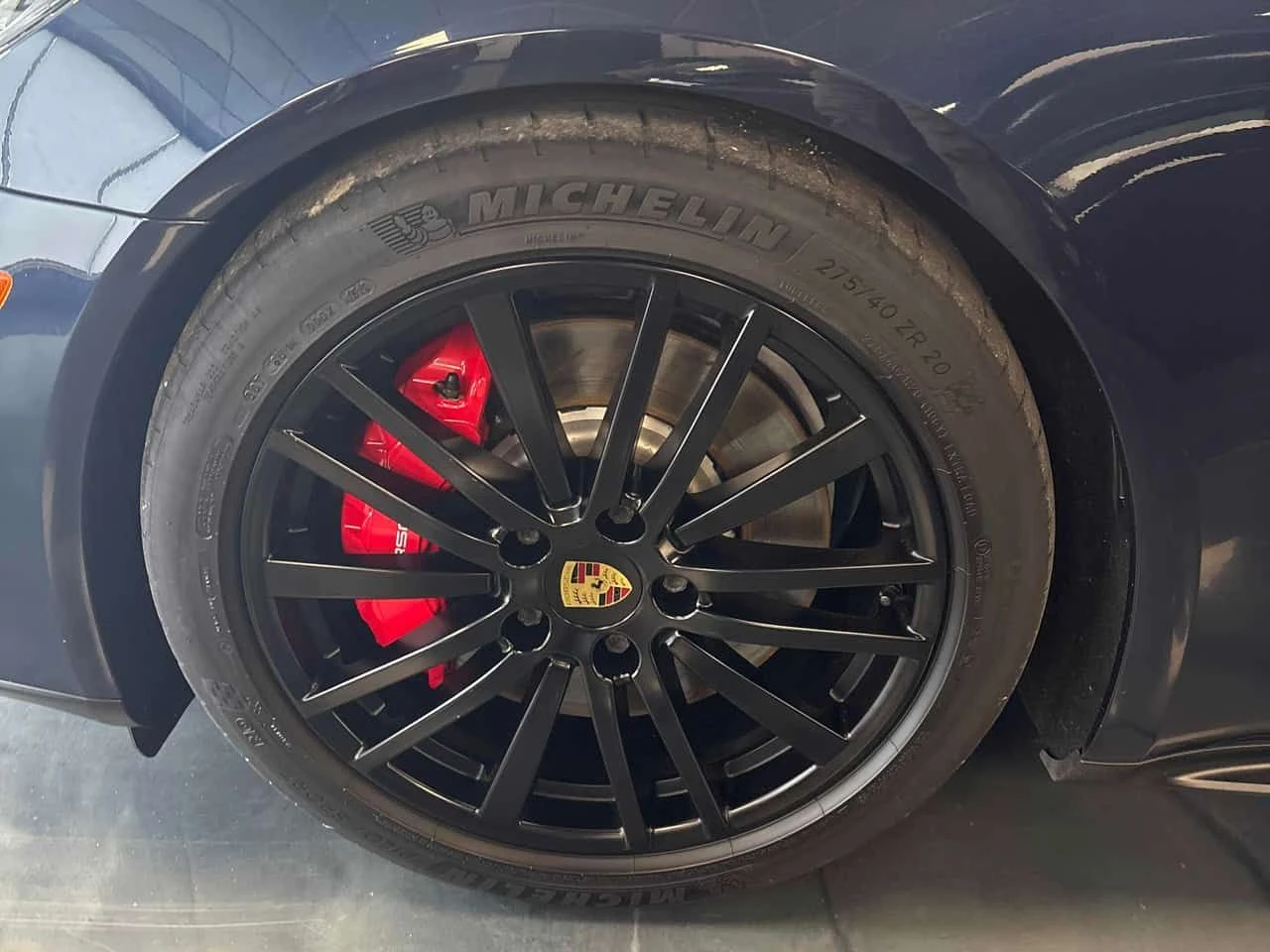 Porsche Panamera GTS  CARFAX, снимка 14 - Автомобили и джипове - 53871863