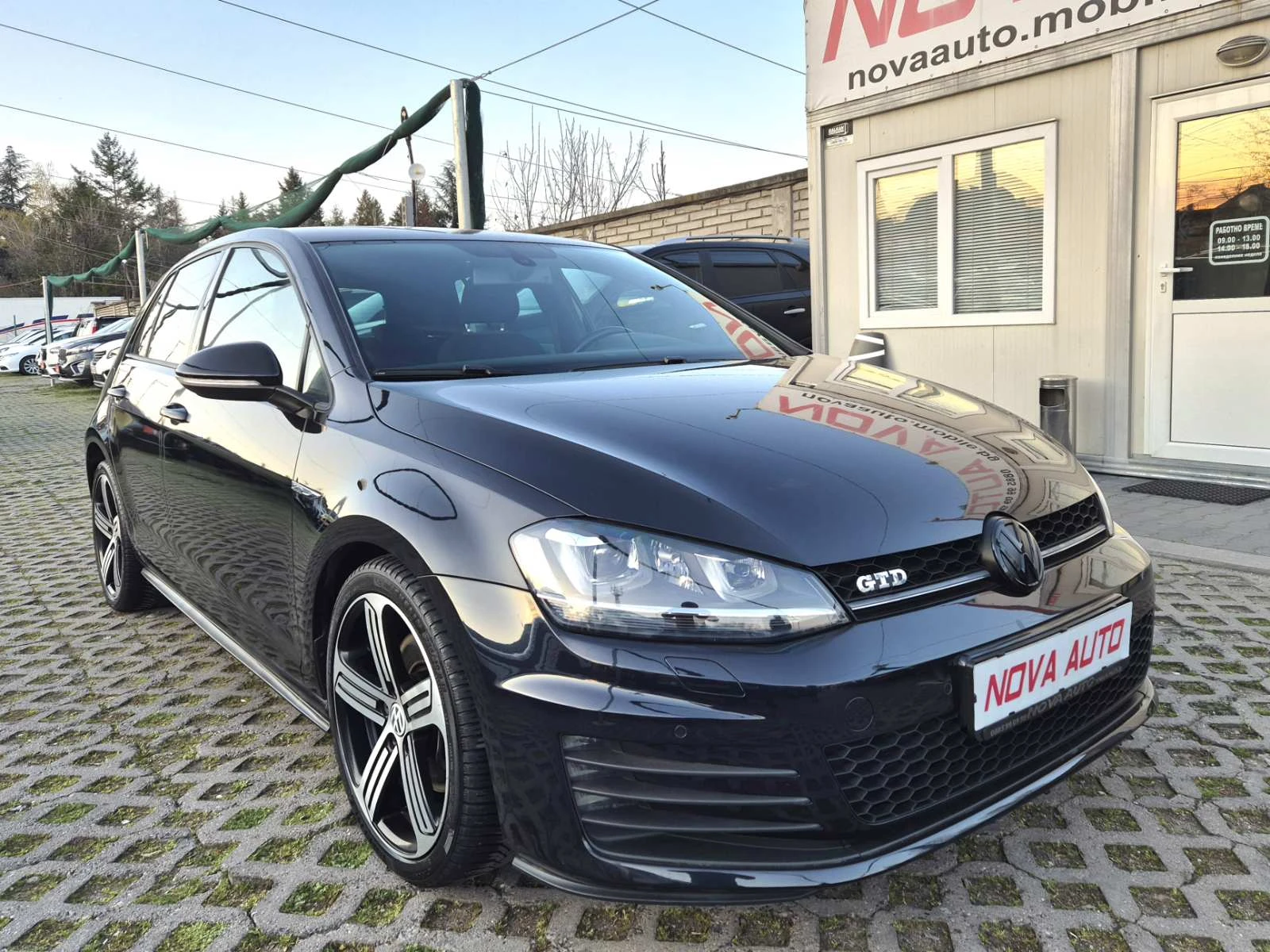 VW Golf GTD-2.0D-184кс--LED-DSG, снимка 5 - Автомобили и джипове - 54150932