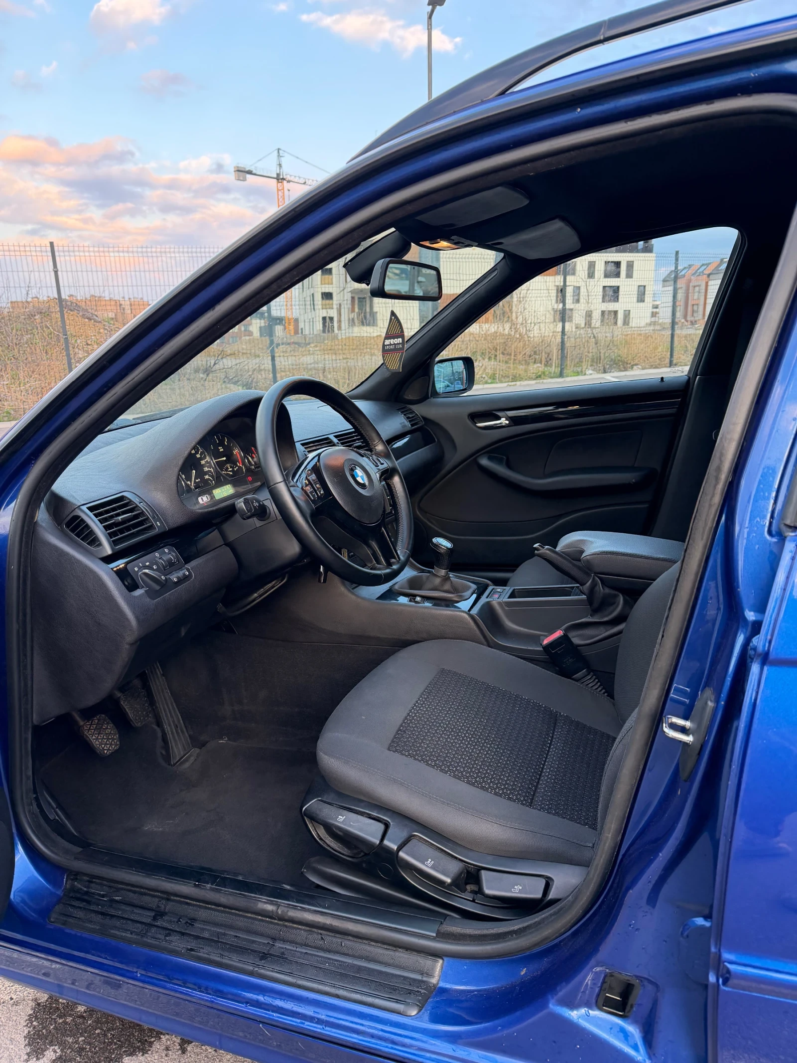 BMW 318 FACE 2.0D 116ps shadow line , снимка 5 - Автомобили и джипове - 54174326