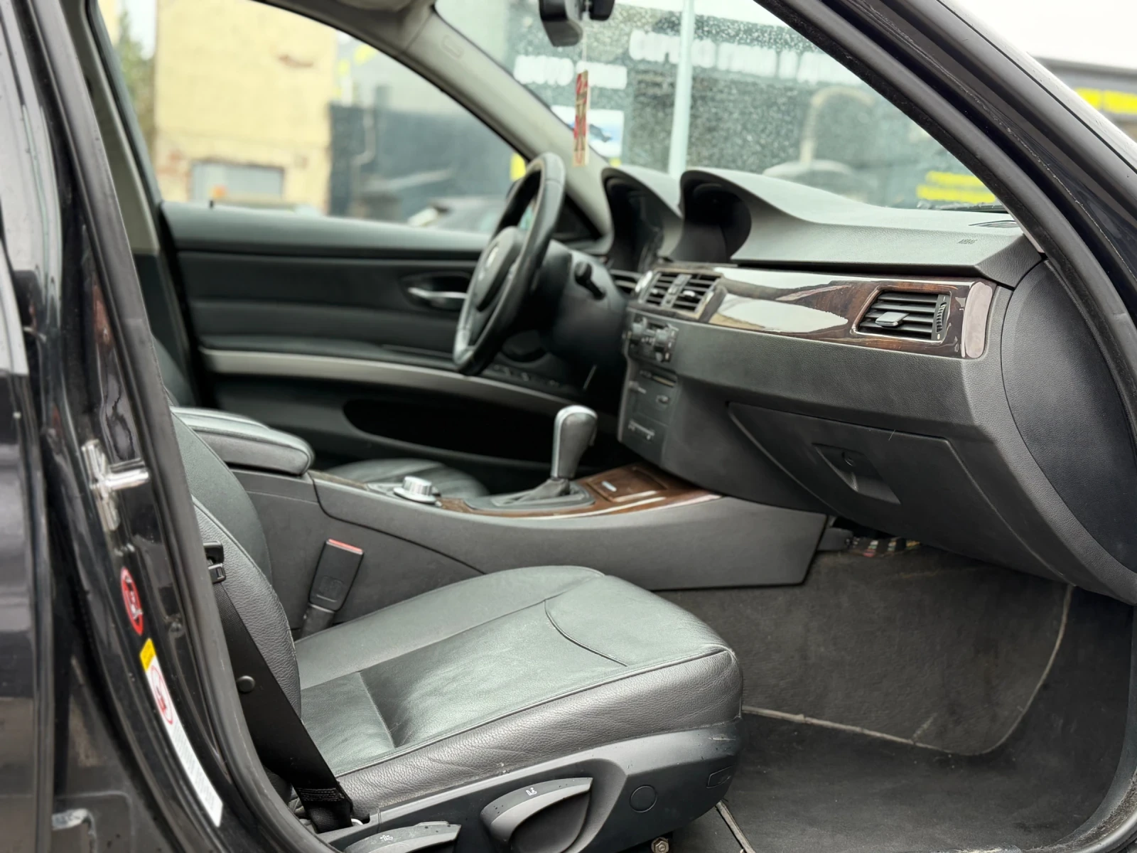 BMW 318, снимка 5 - Автомобили и джипове - 54307510