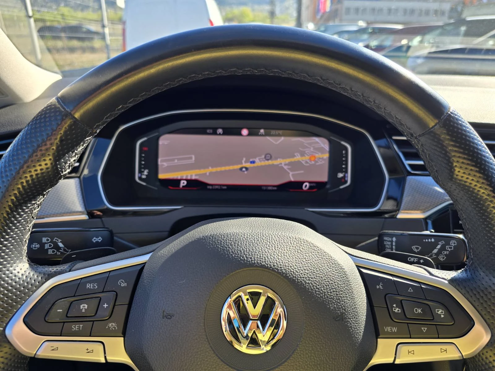 VW Passat 2.0TDI ALLTRACK АВТОМАТИК, снимка 12 - Автомобили и джипове - 54313433