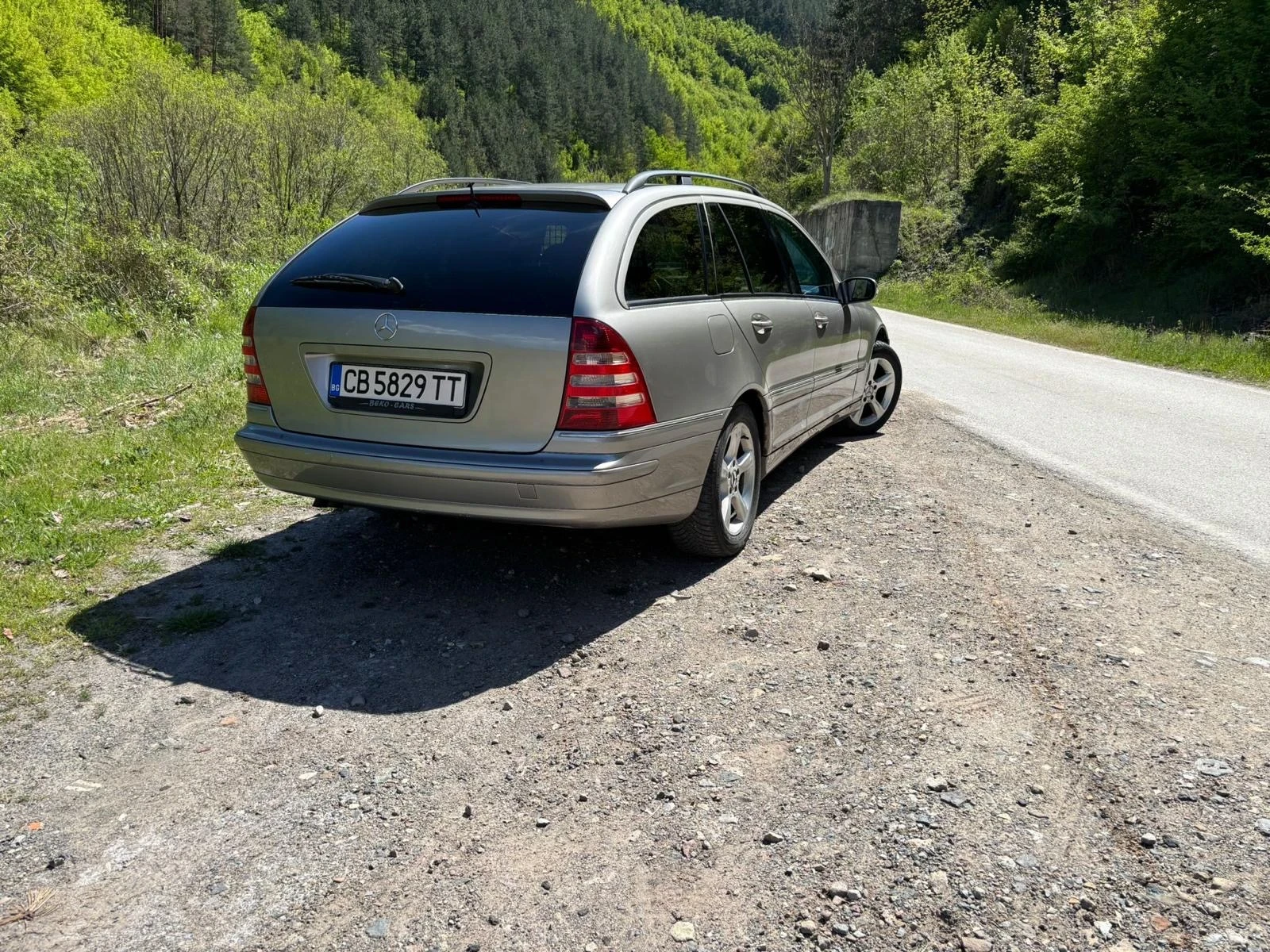 Mercedes-Benz C 220, снимка 4 - Автомобили и джипове - 54503047