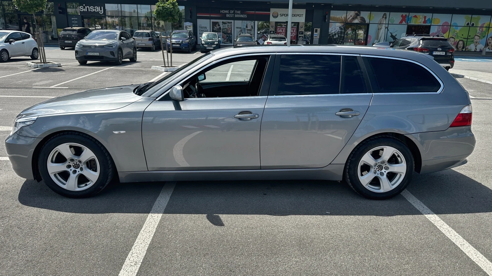 BMW 525 LCI Panorama Face, снимка 8 - Автомобили и джипове - 54520854