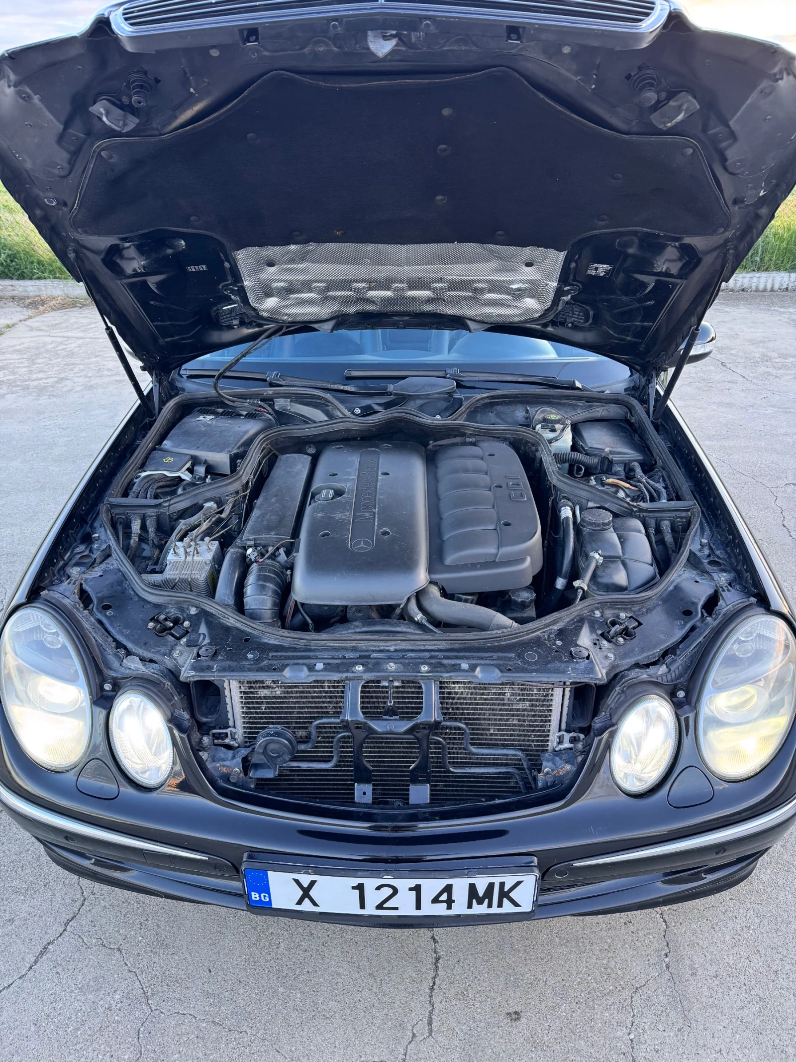 Mercedes-Benz E 320 CDI, снимка 9 - Автомобили и джипове - 54586503