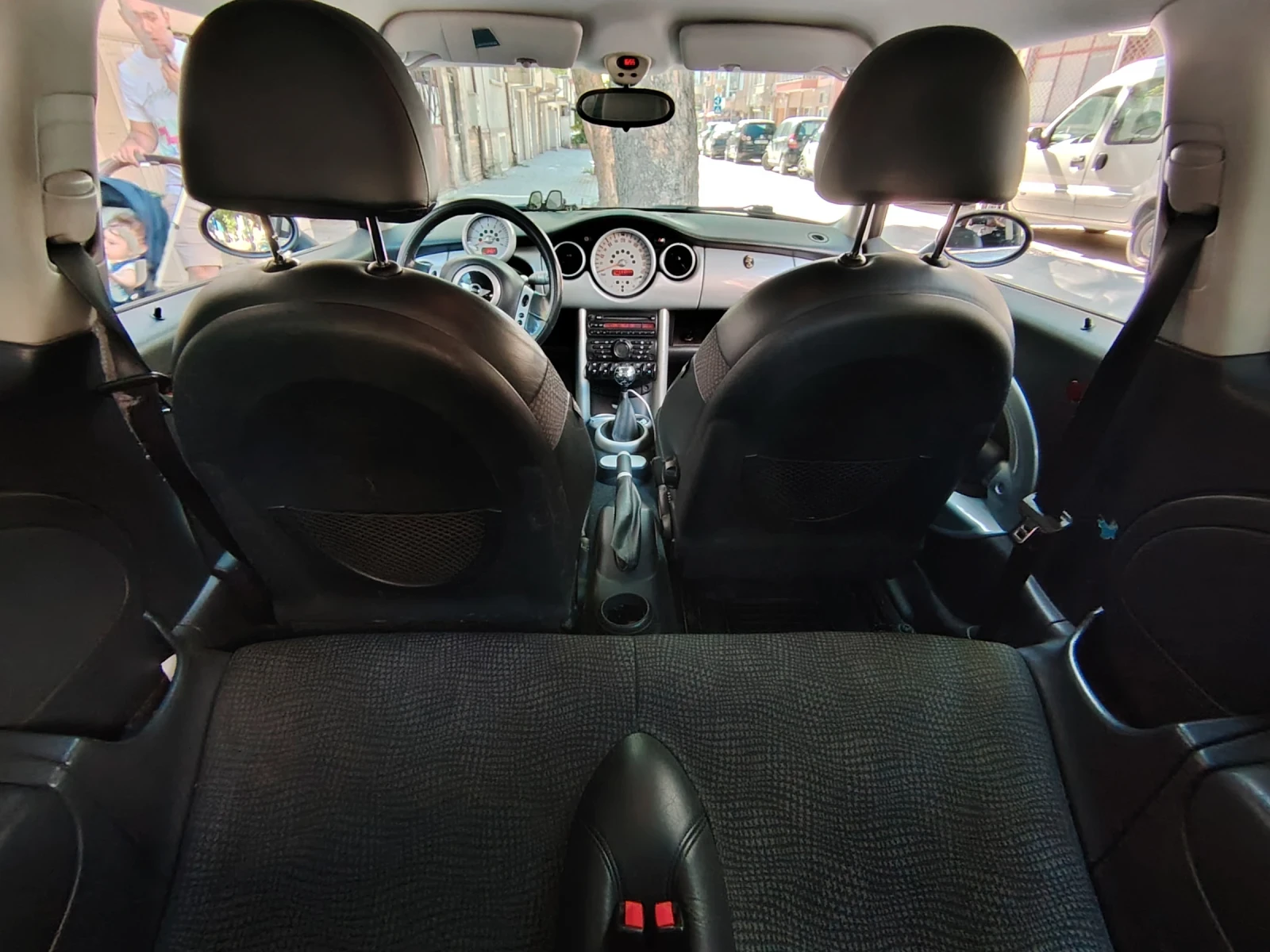 Mini One, снимка 6 - Автомобили и джипове - 54837525