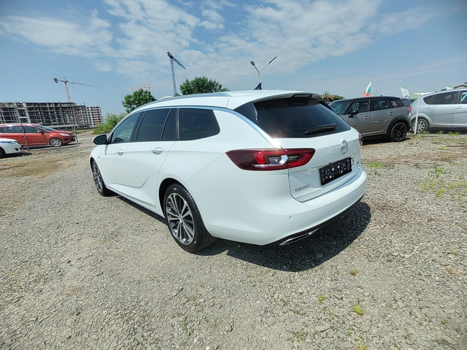 Opel Insignia 1.6i, EXCLUSIVE , снимка 7 - Автомобили и джипове - 54973771