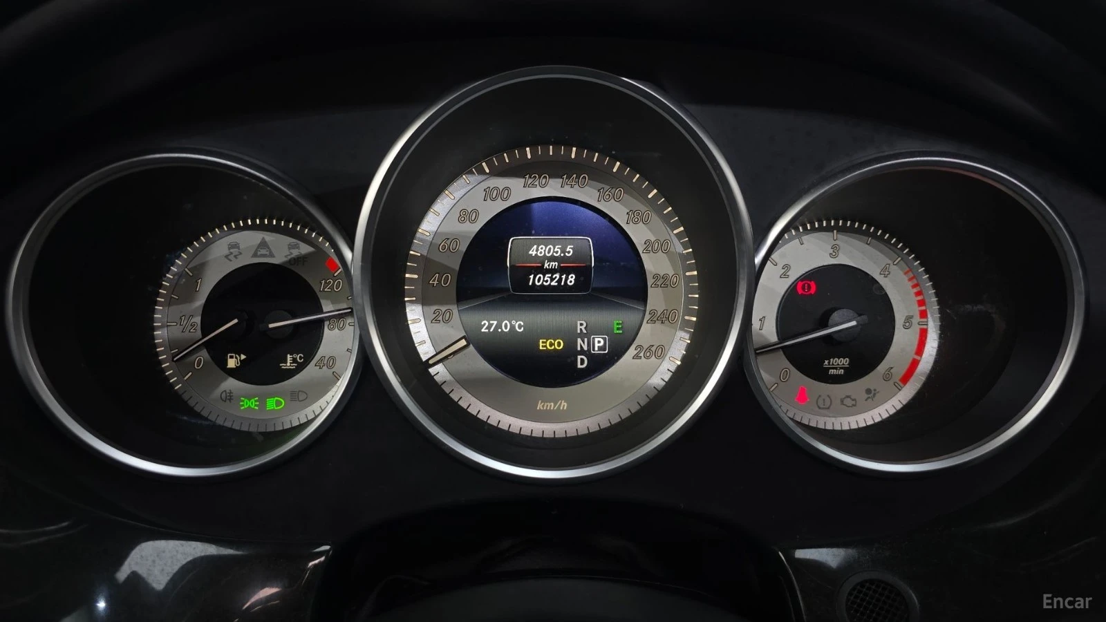 Mercedes-Benz CLS 350 D 4MATIC Автокредит Цена до България, снимка 9 - Автомобили и джипове - 55486956