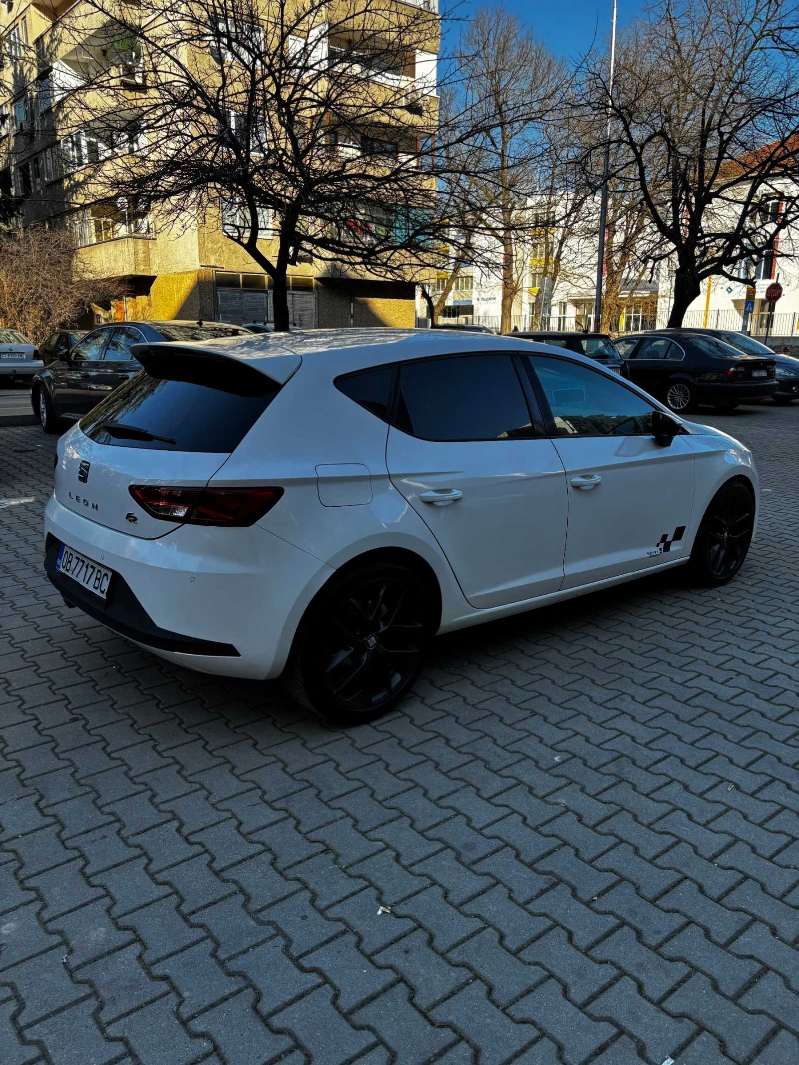 Seat Leon FR, снимка 6 - Автомобили и джипове - 56080513