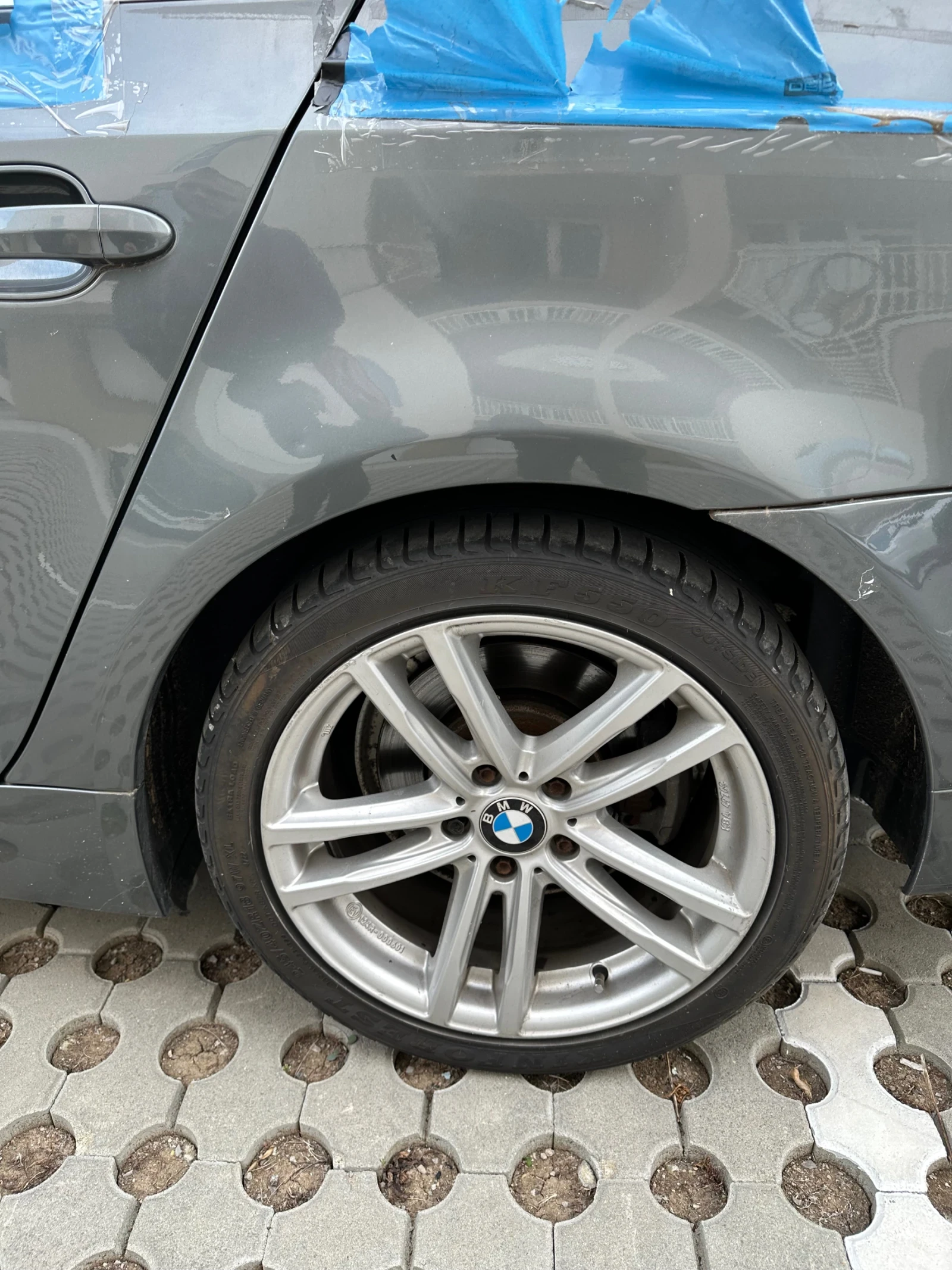 BMW 530 3.0D  xDrive, снимка 4 - Автомобили и джипове - 56359953