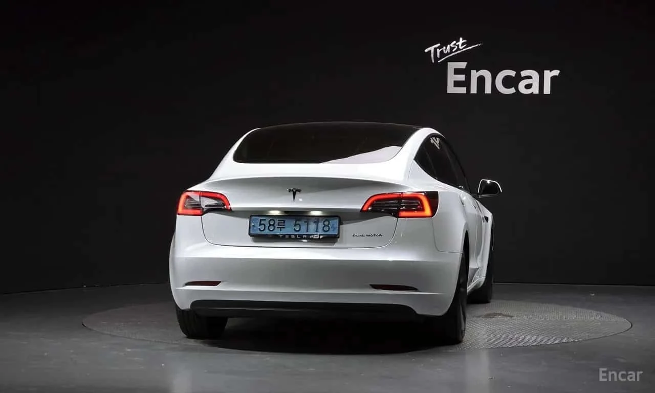Tesla Model 3 * Long Range AWD * , снимка 4 - Автомобили и джипове - 56484098