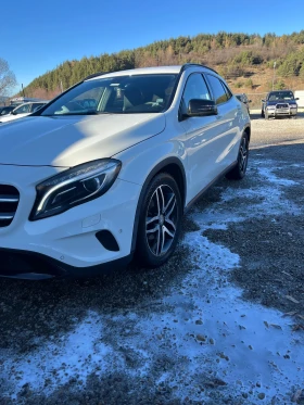 Mercedes-Benz GLA 220, снимка 16