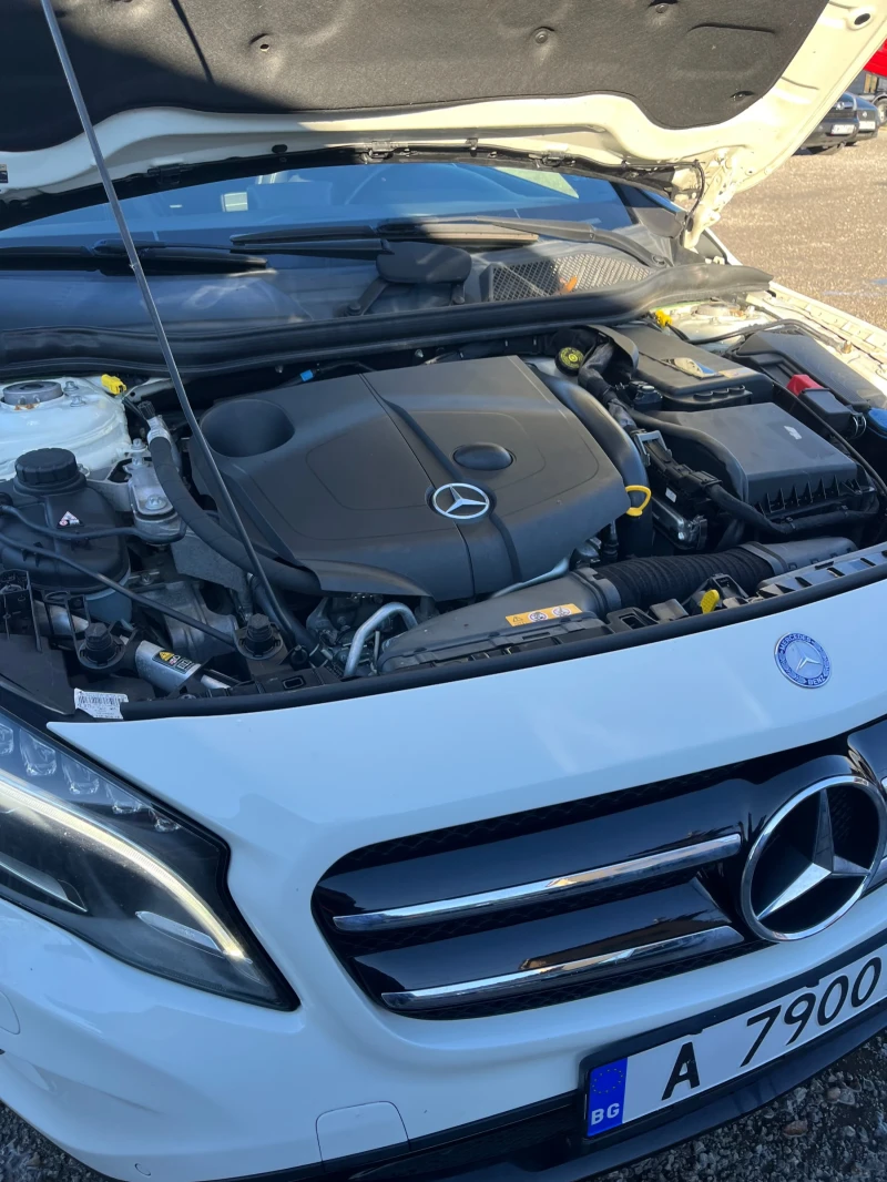 Mercedes-Benz GLA 220, снимка 8 - Автомобили и джипове - 48254922