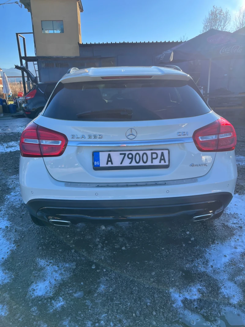 Mercedes-Benz GLA 220, снимка 6 - Автомобили и джипове - 48254922