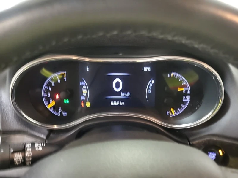 Jeep Grand cherokee 2018 LAREDO * CARFAX * БЕЗ ПЪРВОНАЧАЛНА ВНОСКА, снимка 10 - Автомобили и джипове - 53036137