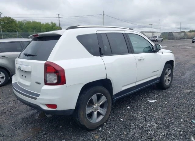 Jeep Compass HIGH ALTITUDE 4X4 ФИКСИРАНА ЦЕНА ДО БЪЛГАРИЯ!, снимка 3 - Автомобили и джипове - 47926595