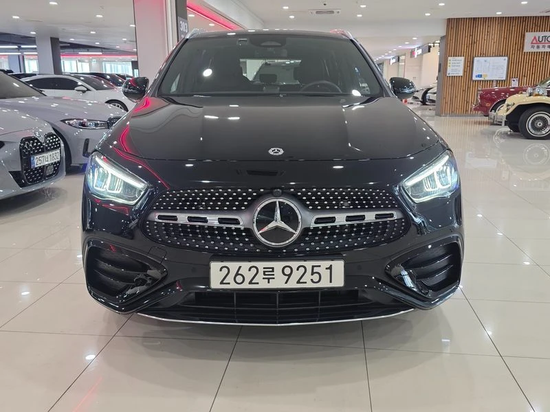 Mercedes-Benz GLA 250 2.5  4matic, снимка 3 - Автомобили и джипове - 55750695