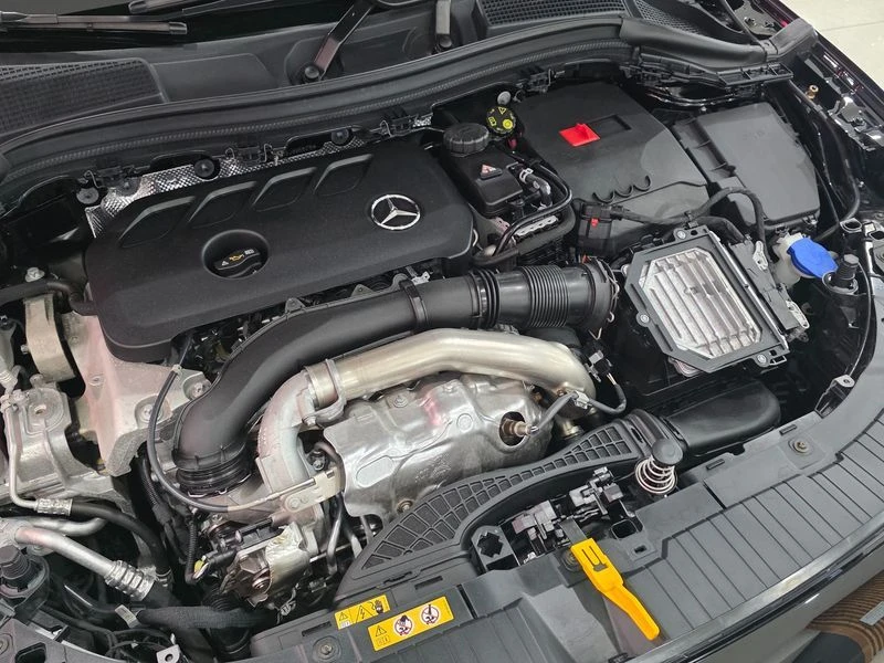 Mercedes-Benz GLA 250 2.5  4matic, снимка 6 - Автомобили и джипове - 55750695