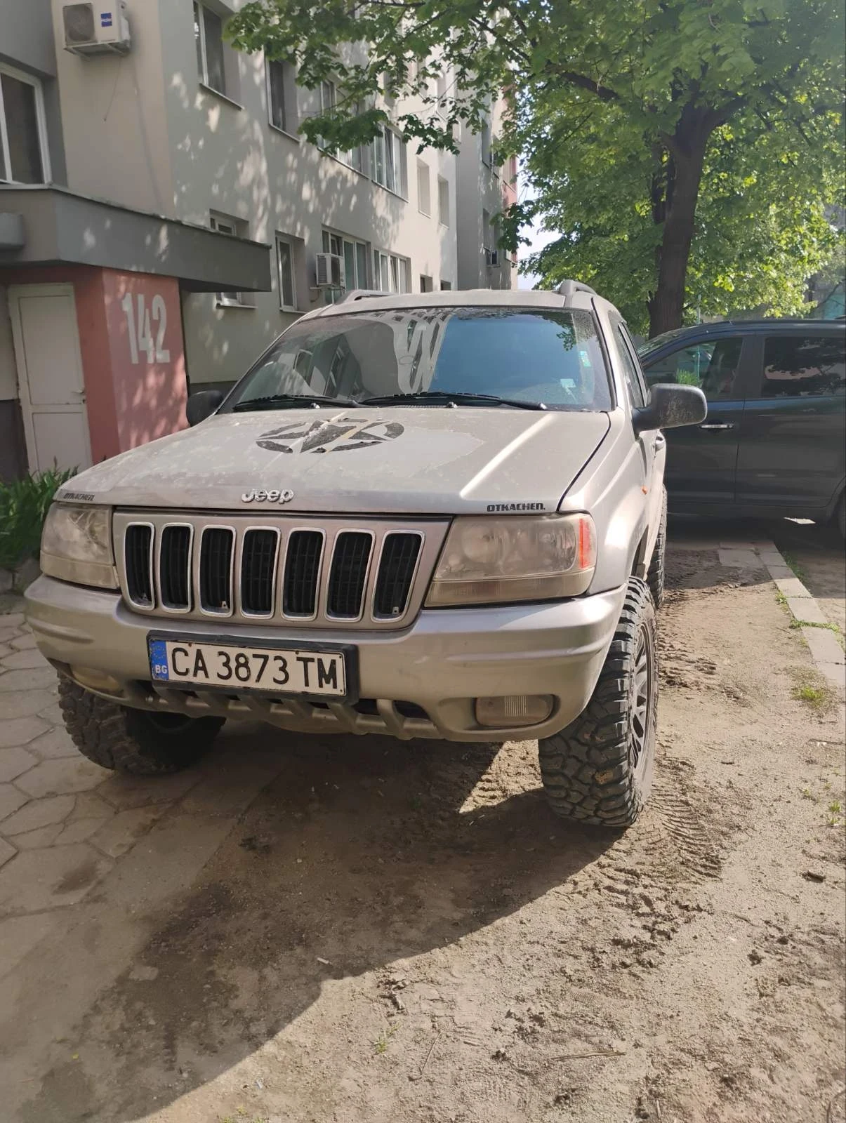 Jeep Cherokee  - изображение 2