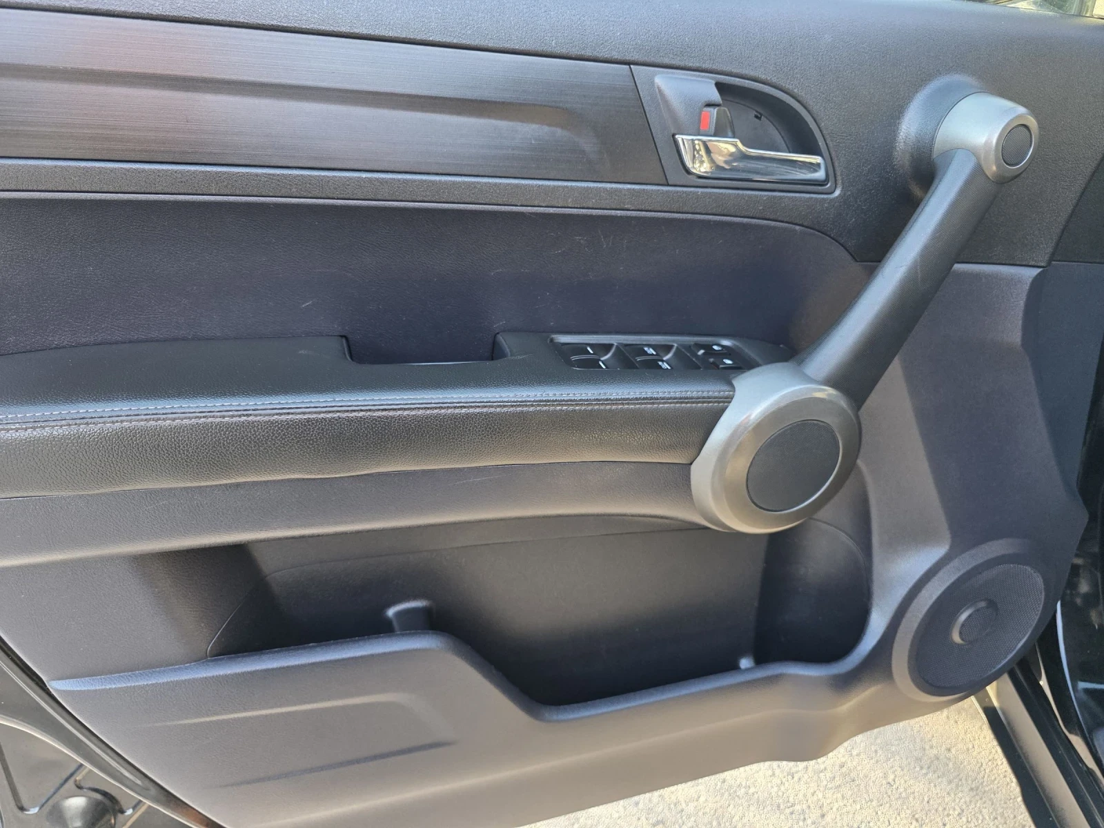 Honda Cr-v 2.0i Executive, снимка 10 - Автомобили и джипове - 53891050