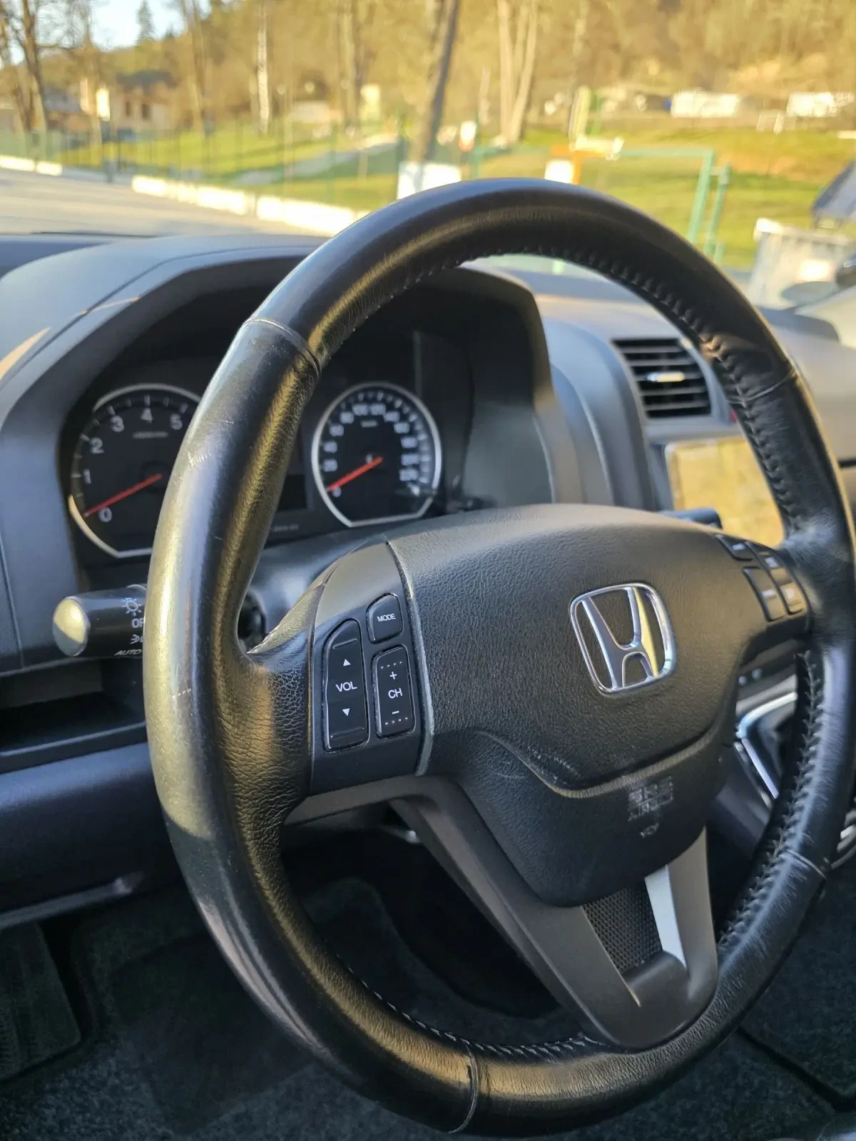 Honda Cr-v 2.0i Executive, снимка 11 - Автомобили и джипове - 53891050