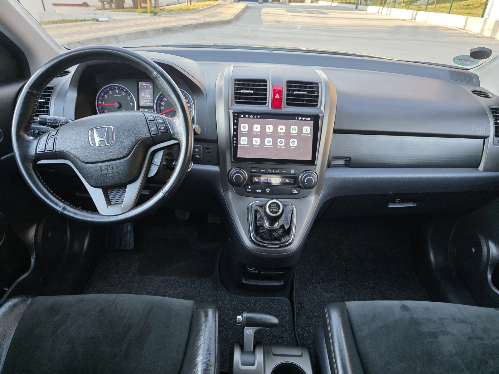 Honda Cr-v 2.0i Executive, снимка 13 - Автомобили и джипове - 53891050