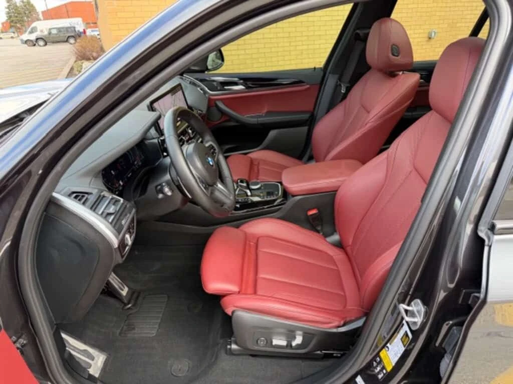 BMW X3 * xDrive30i M Sport Red Leather Panoramic Roof AWD, снимка 11 - Автомобили и джипове - 54125864