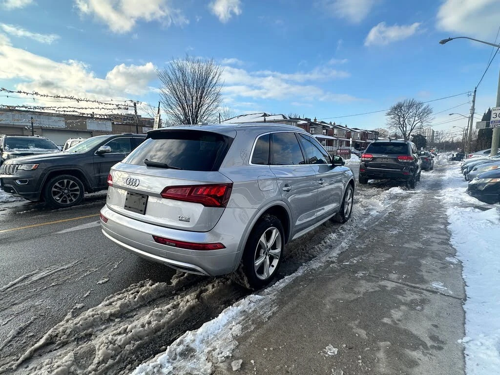 Audi Q5 ТОП ЦЕНА * HeadUp* * AвтоКредит* (ЦЕНА ДО БГ), снимка 4 - Автомобили и джипове - 54161581