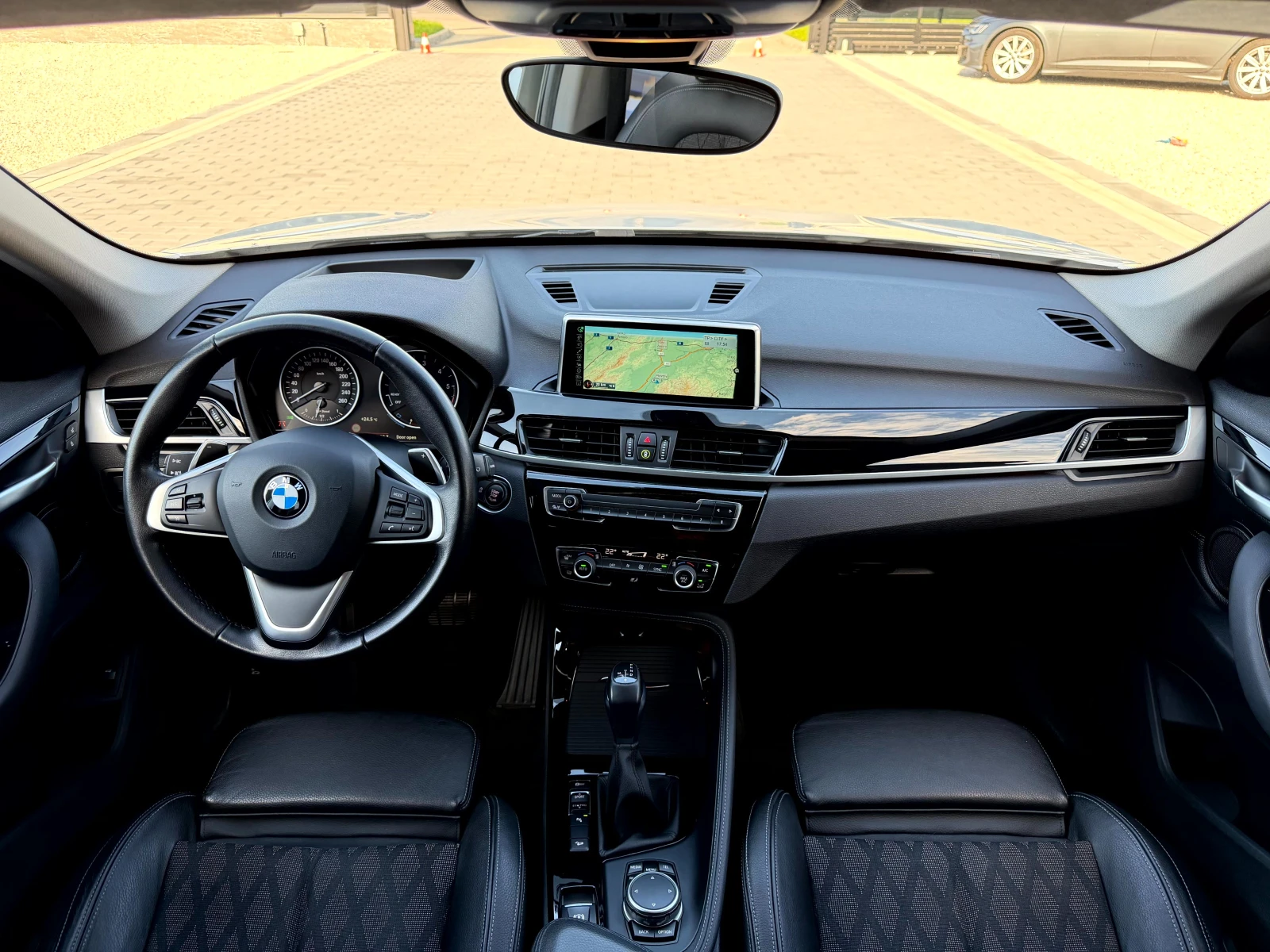 BMW X1 2.0d 190к.с X-DRIVE X-LINE* ПАНОРАМА* HEAD UP* ТОП, снимка 9 - Автомобили и джипове - 54483246