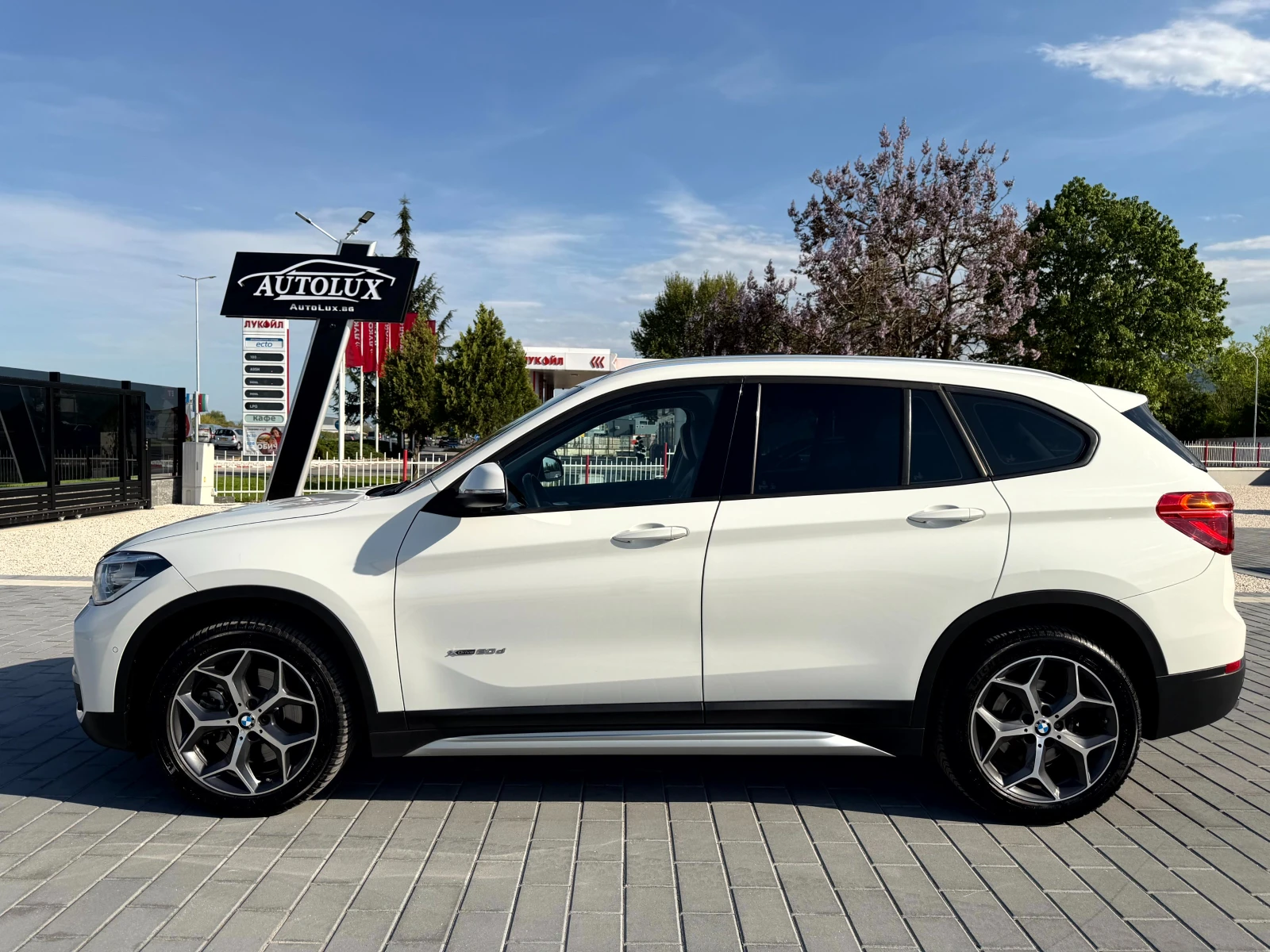 BMW X1 2.0d 190к.с X-DRIVE X-LINE* ПАНОРАМА* HEAD UP* ТОП, снимка 7 - Автомобили и джипове - 54483246