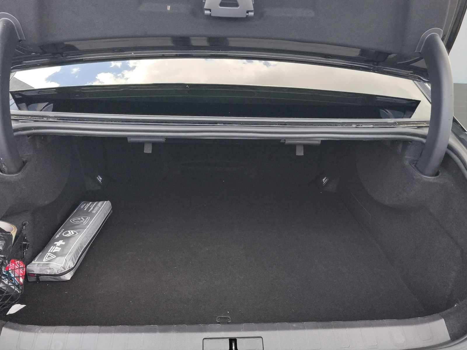 DS DS 9 Rivoli e-tense 225 e- EAT8 E6 КЛИЕНТСКИ АВТОМОБИЛ, снимка 14 - Автомобили и джипове - 54629751