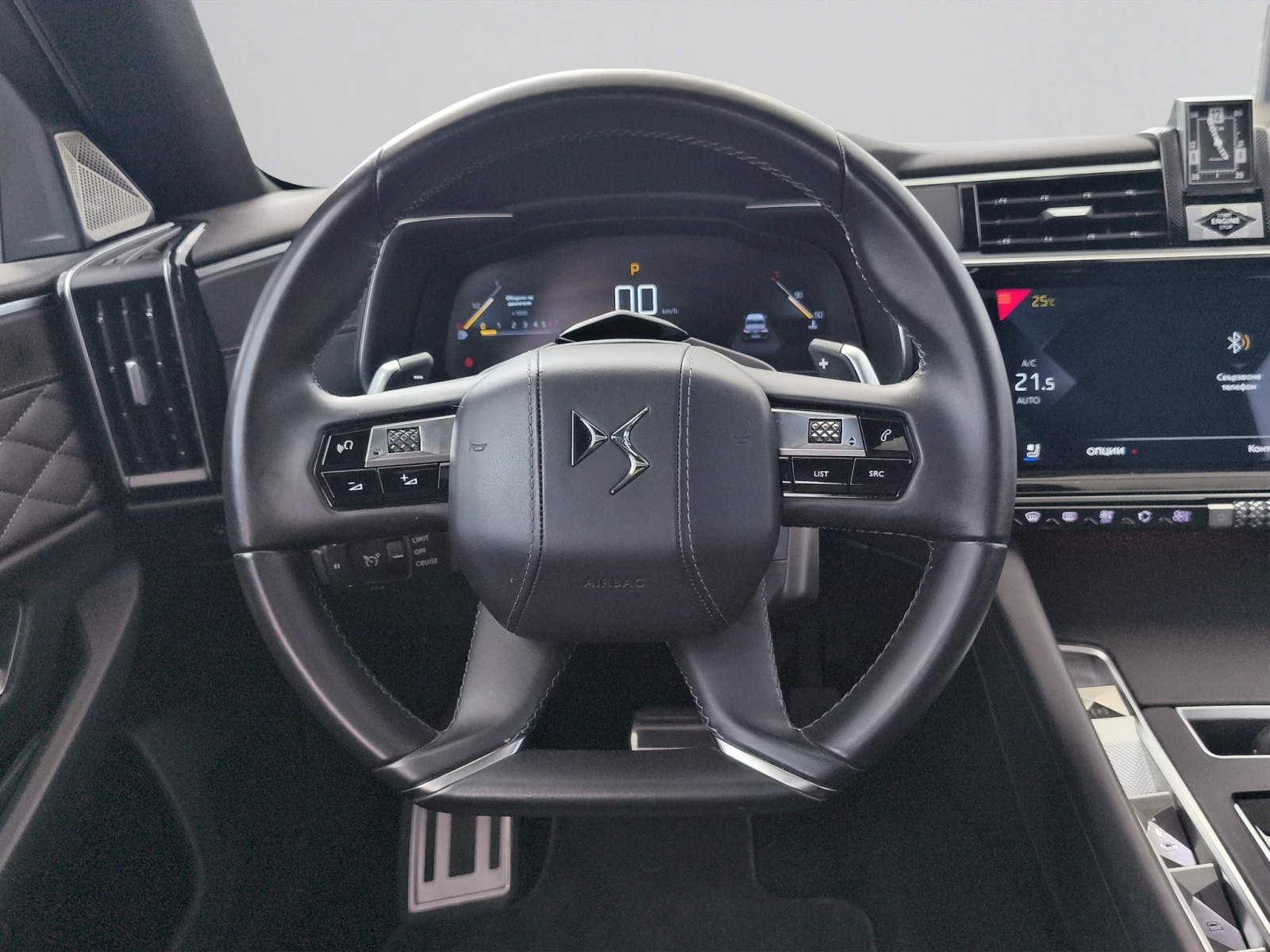 DS DS 9 Rivoli e-tense 225 e- EAT8 E6 КЛИЕНТСКИ АВТОМОБИЛ, снимка 10 - Автомобили и джипове - 54629751