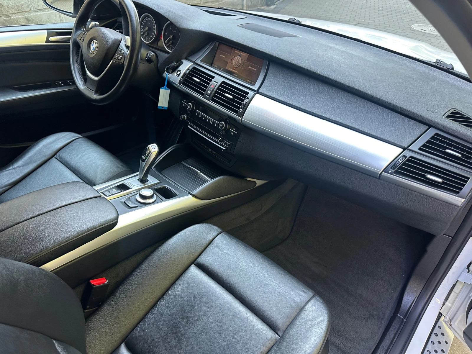 BMW X6, снимка 8 - Автомобили и джипове - 55157296
