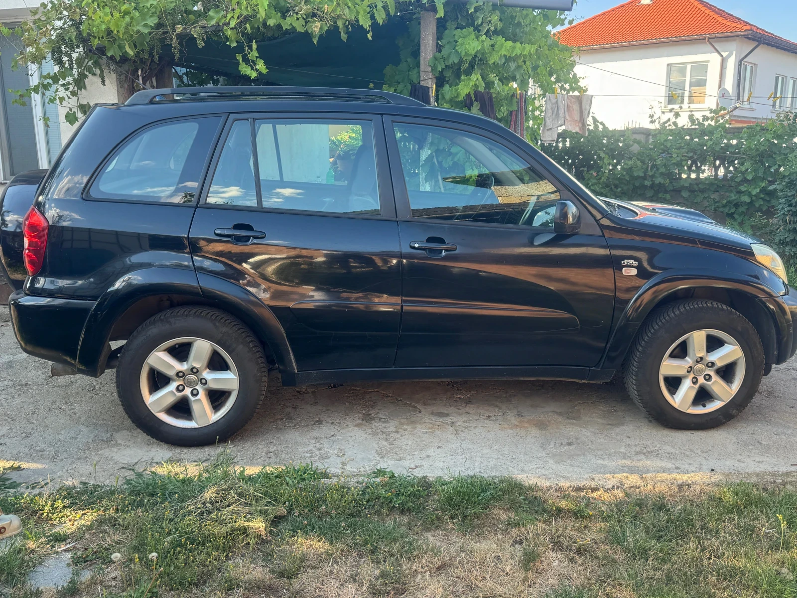 Toyota Rav4 2.0 D-4D, снимка 2 - Автомобили и джипове - 55286768