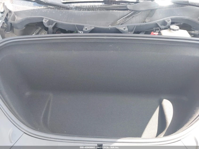 Tesla Model X Dual Motor All-Wheel Drive/Standard Range, снимка 10 - Автомобили и джипове - 55893729