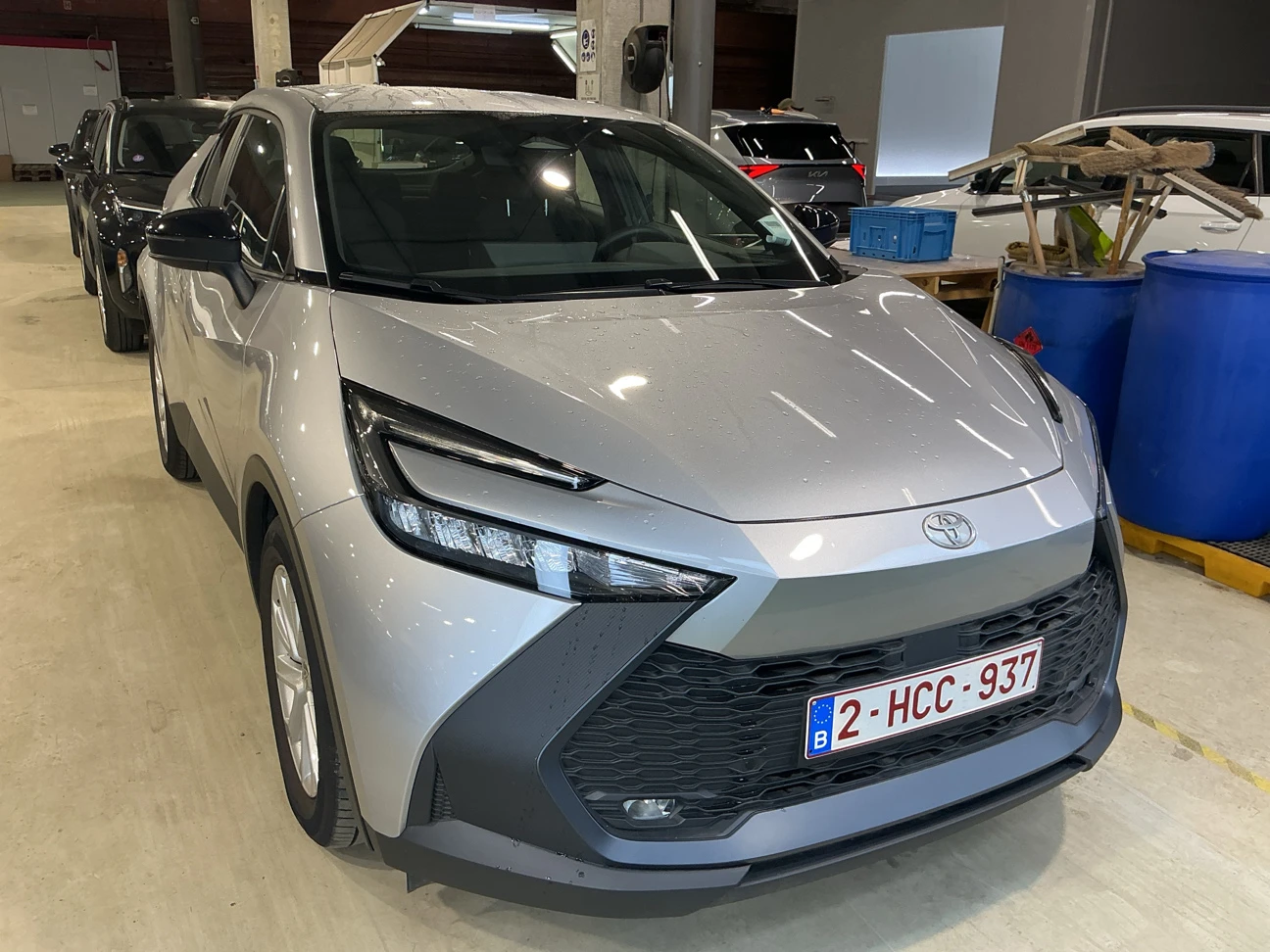 Toyota C-HR 1.8L Hybrid Dynamic e-CVT Navi, снимка 4 - Автомобили и джипове - 56163855