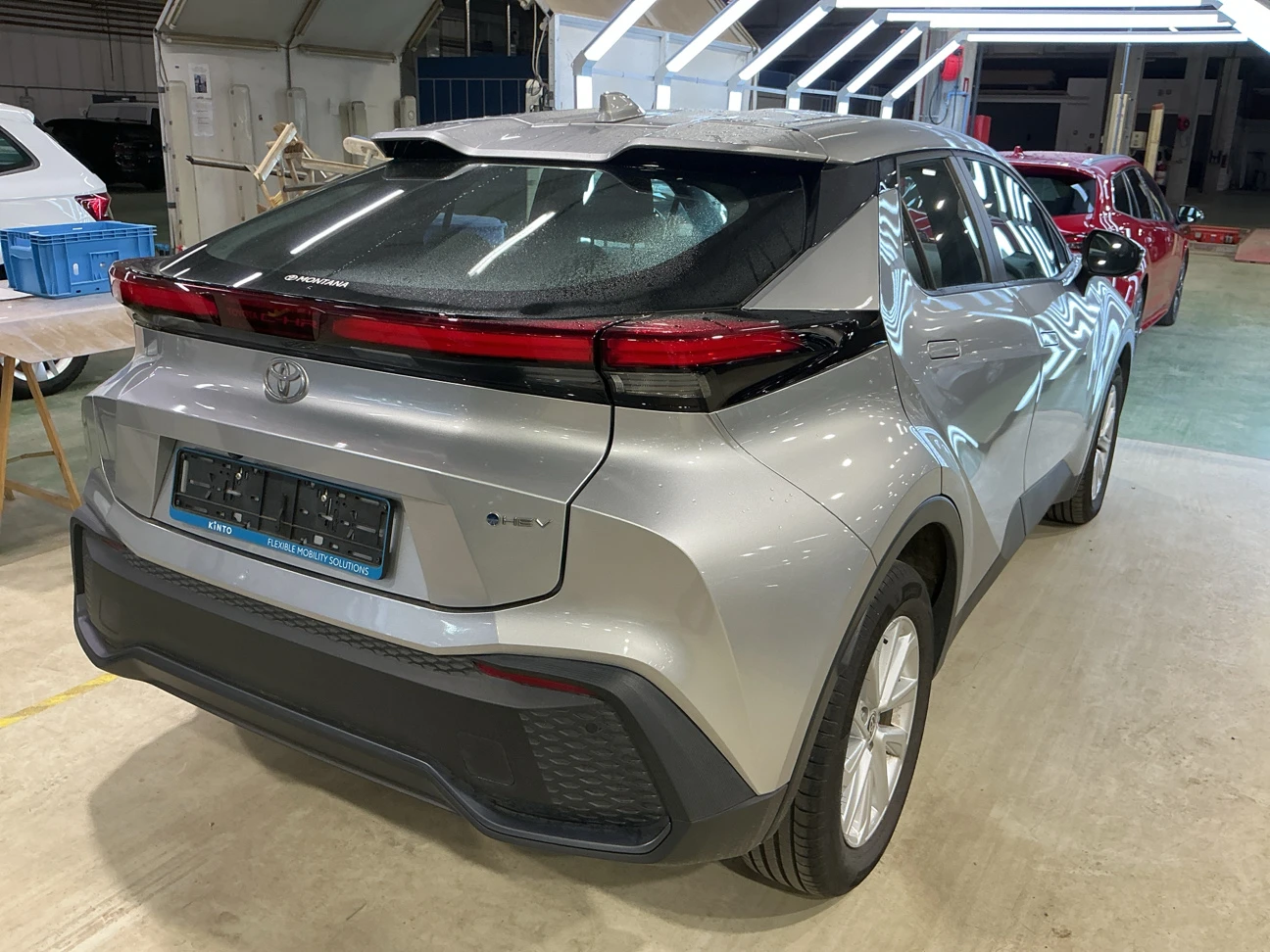 Toyota C-HR 1.8L Hybrid Dynamic e-CVT Navi, снимка 3 - Автомобили и джипове - 56163855