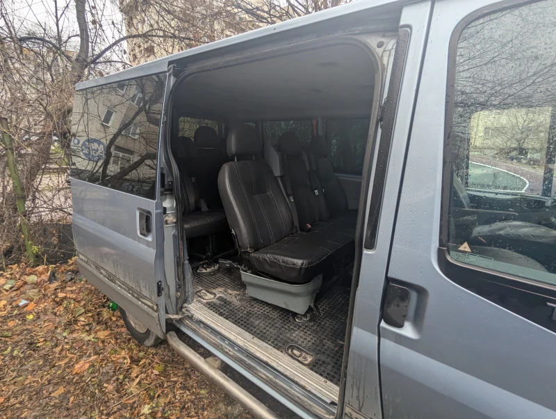 Ford Transit 2.2 TDCi, снимка 11 - Бусове и автобуси - 48194345