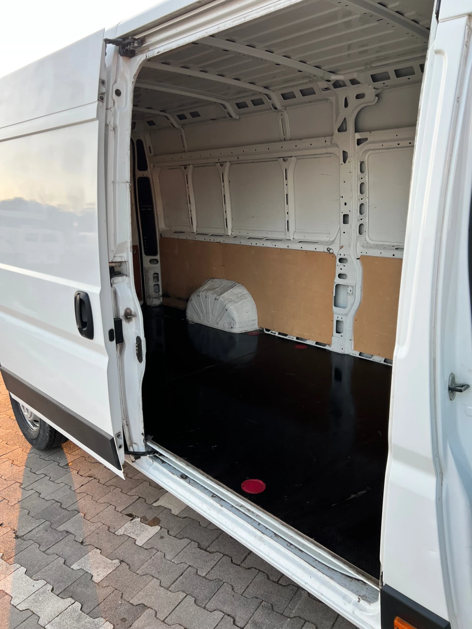 Citroen Jumper, снимка 13 - Бусове и автобуси - 54755996