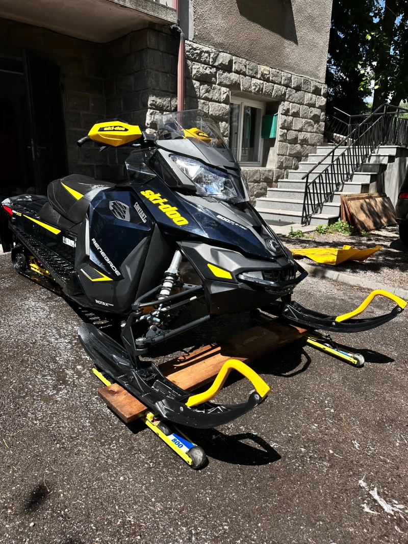 BRP Ski-Doo Renegade X, снимка 2 - Мотоциклети и мототехника - 49508456