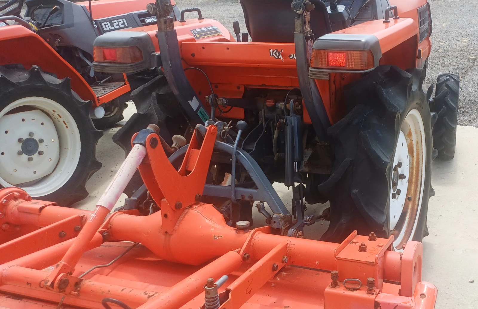 Трактор Kubota GL23, снимка 5 - Селскостопанска техника - 55900641