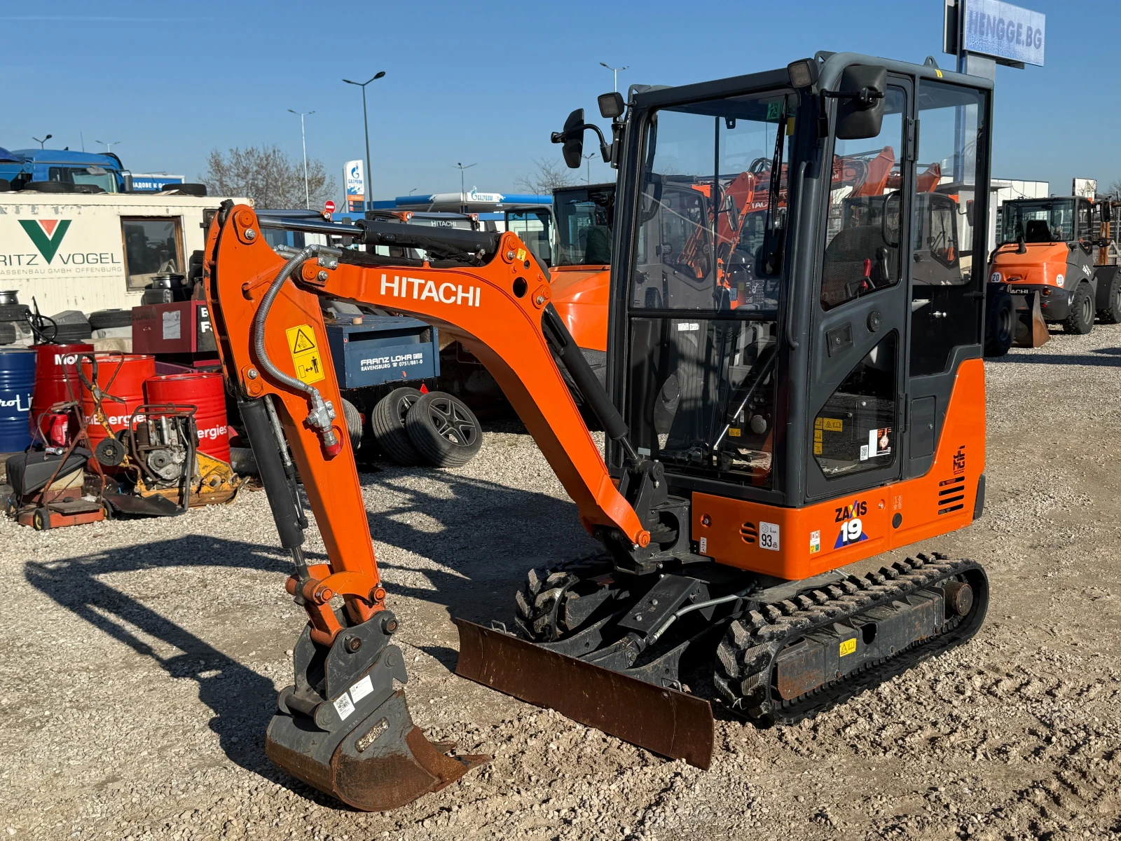 ����� Hitachi ZX 19-6 | Mobile.bg � ����������� 7