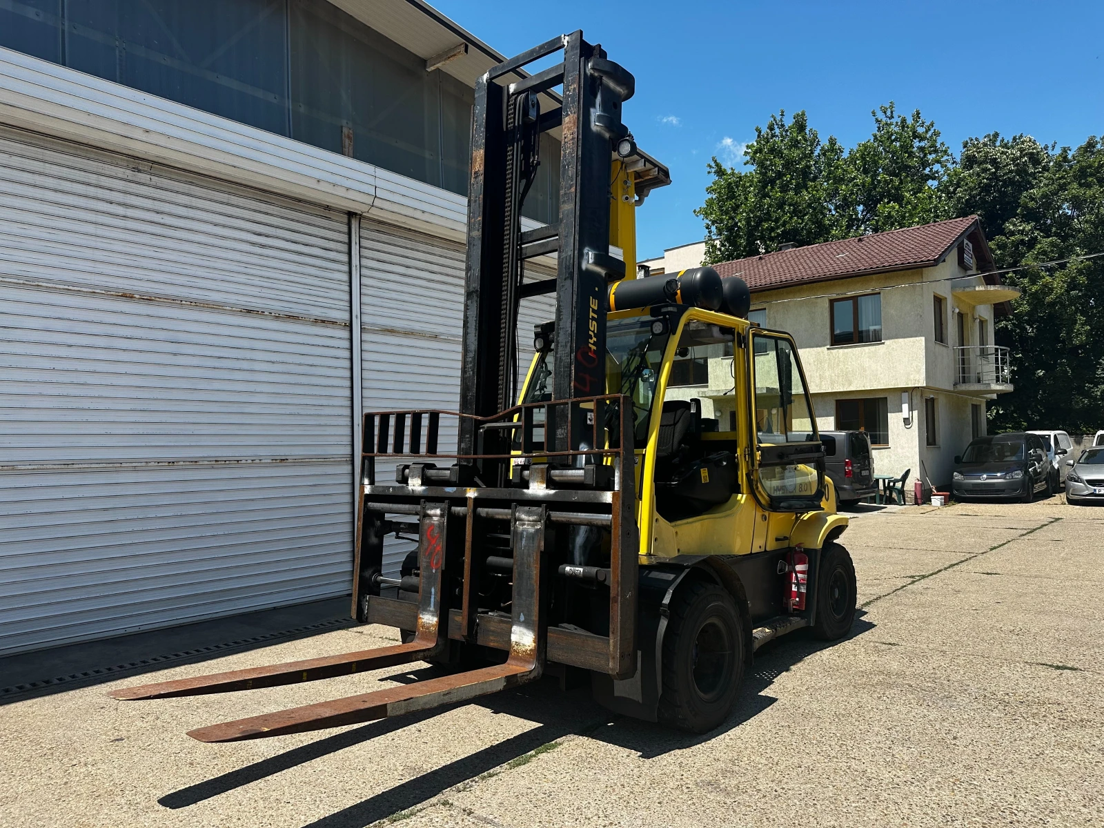 Мотокар Hyster
