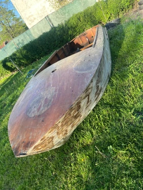 Лодка Собствено производство Махагонова лодка, снимка 2