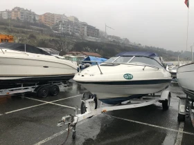 Моторна яхта Bayliner, снимка 3 - Воден транспорт - 49112145