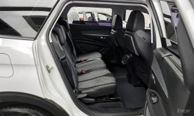 Peugeot 5008 * 1.5 BlueHDI* КОЖА* ПОДГРЕВ* LED* NAVI* , снимка 11